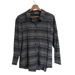Habitat gray black striped long sleeve button up lagenlook textured fabric top S